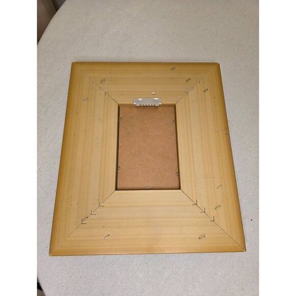 Antique Gold Textured Picture Frame With Ribbed Inner Design & Beveled Glass Ins - Picture 8 of 9